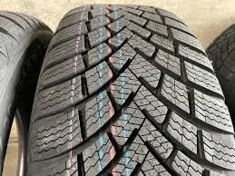 225/55R17 (101V) BARUM POLARIS 6 Téli személy. 225/55R17 (101V) BARUM POLARIS 6 Téli személy.