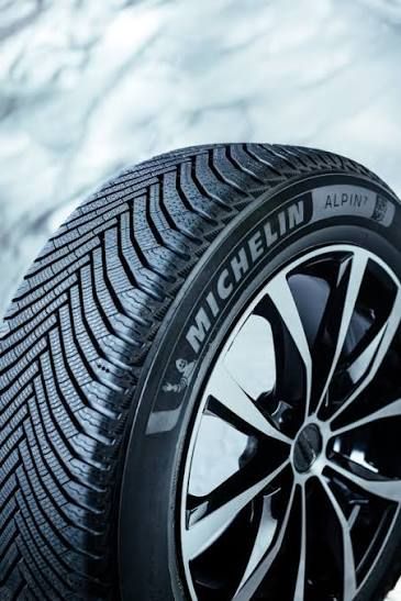 205/55R16 (91H) Michelin Alpin 7 Téli személy.